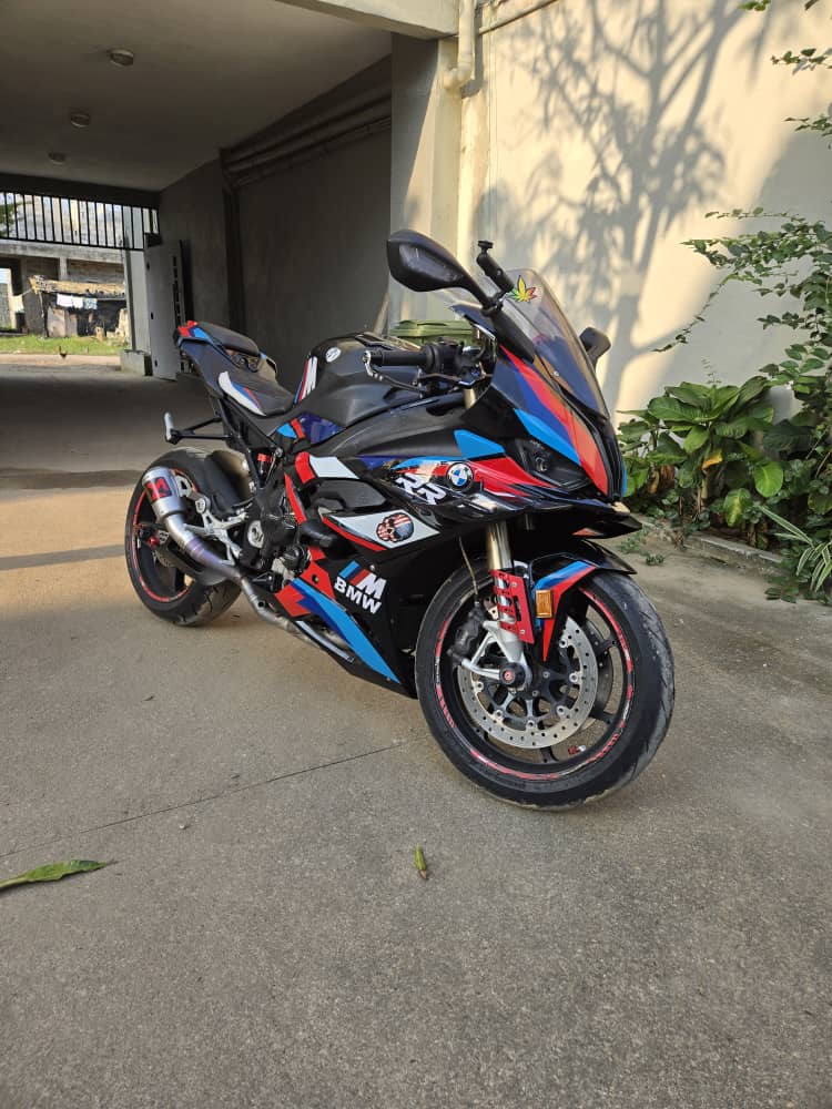 BMW S1000RR 2023